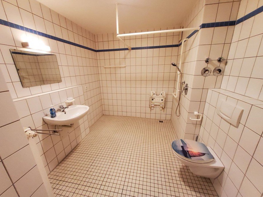 Bad Erdgeschosswohnung Sindelfingen